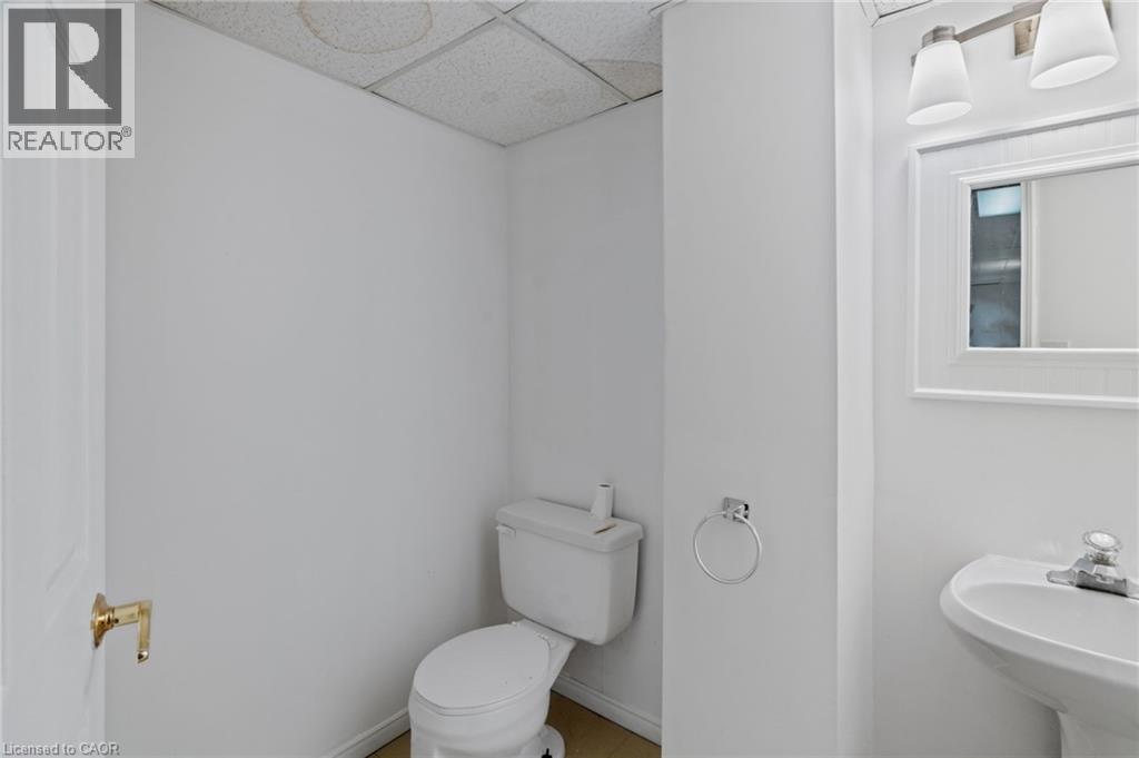 195 Main Street, Lucan, Ontario  N0M 2J0 - Photo 20 - 40784939