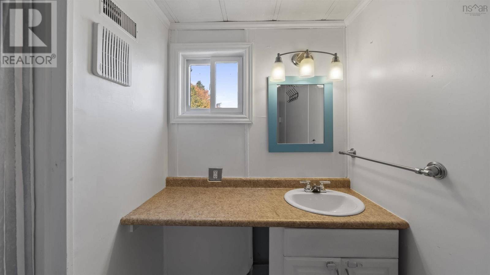 35 Sylvan Avenue, Middle Sackville, Nova Scotia  B4B 3B2 - Photo 28 - 202525382