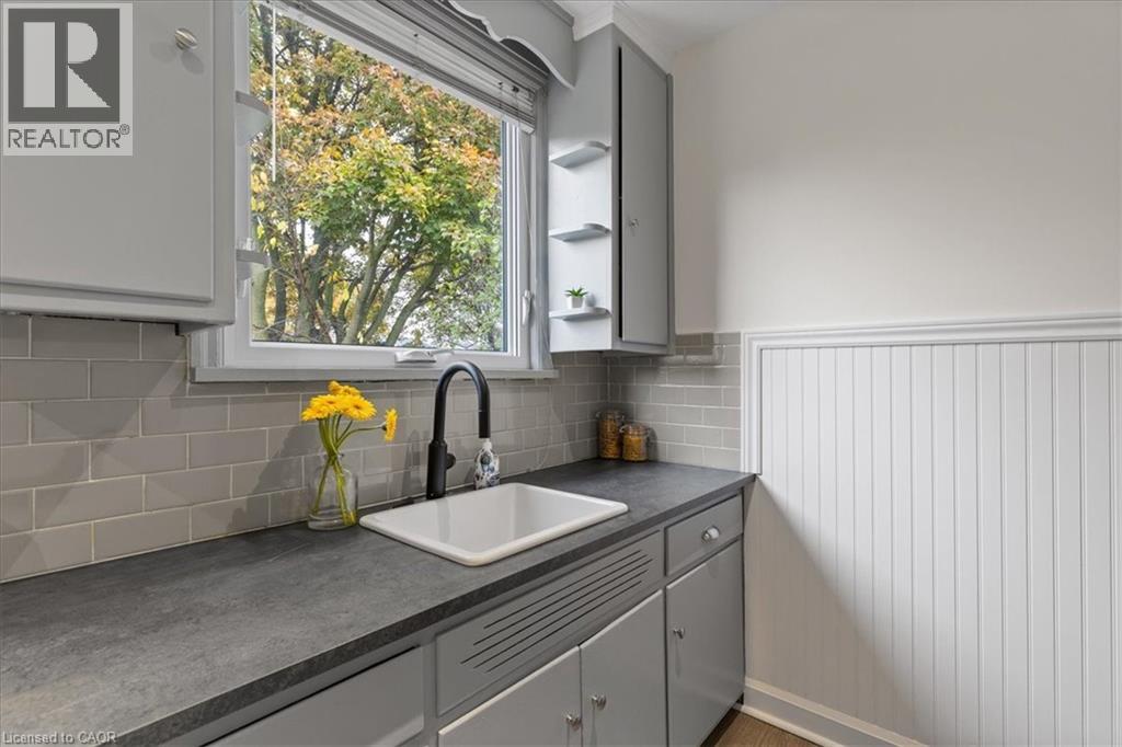 388 Lancaster Street W, Kitchener, Ontario  N2H 4V7 - Photo 21 - 40784392