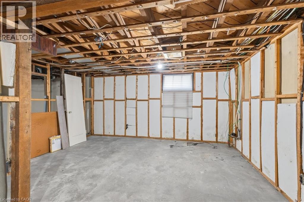 388 Lancaster Street W, Kitchener, Ontario  N2H 4V7 - Photo 25 - 40784392