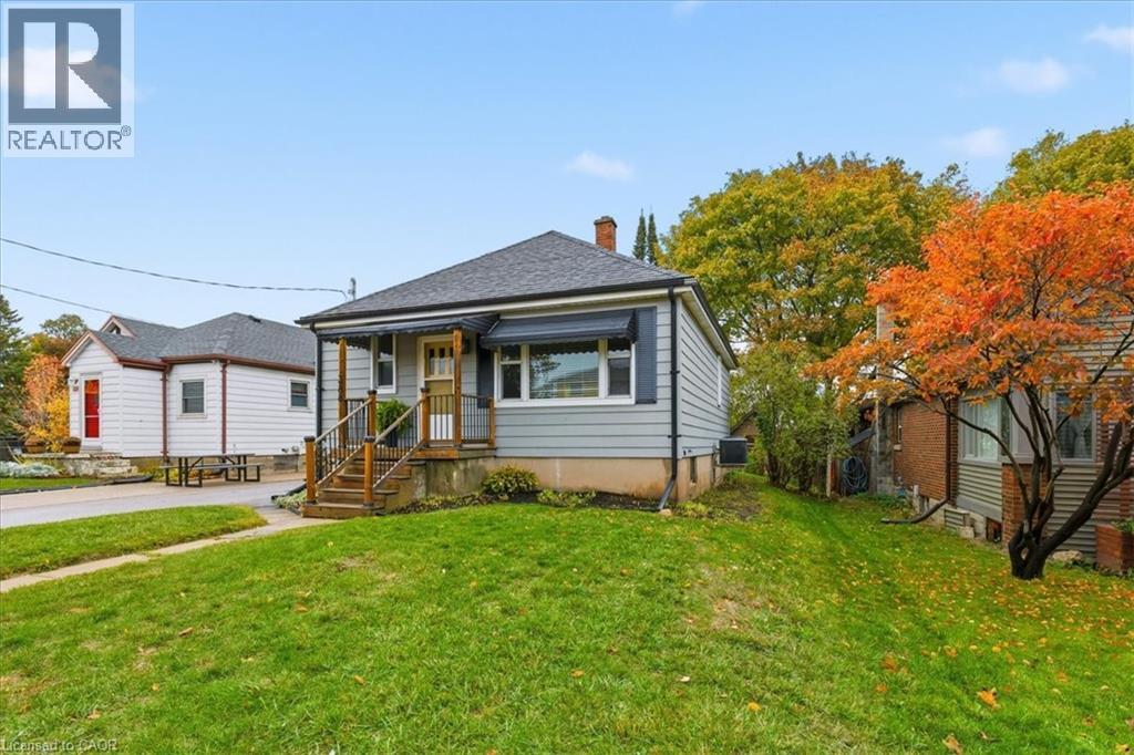 388 Lancaster Street W, Kitchener, Ontario  N2H 4V7 - Photo 3 - 40784392