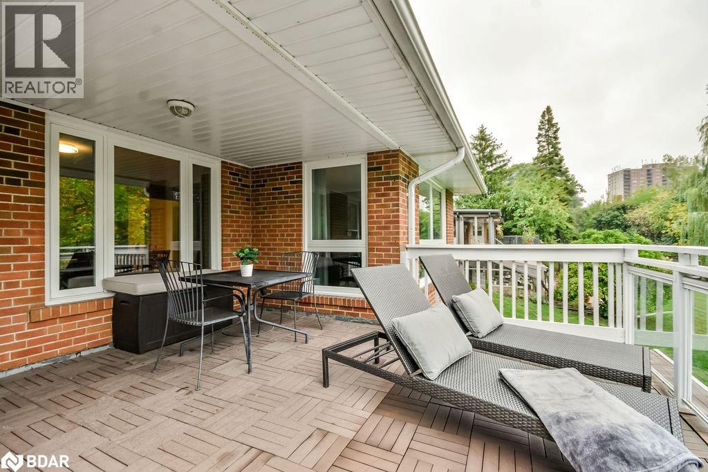 25 Florida Crescent, North York, Ontario  M9M 1P4 - Photo 14 - 40774812