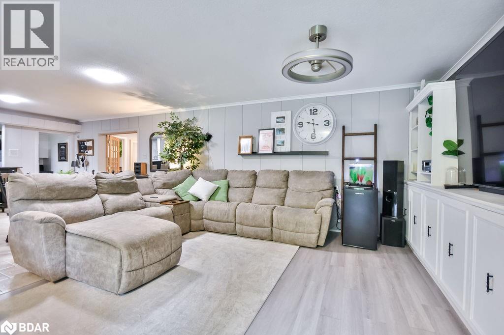 25 Florida Crescent, North York, Ontario  M9M 1P4 - Photo 26 - 40774812