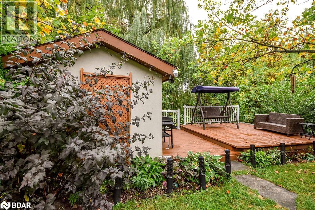 25 Florida Crescent, North York, Ontario  M9M 1P4 - Photo 41 - 40774812