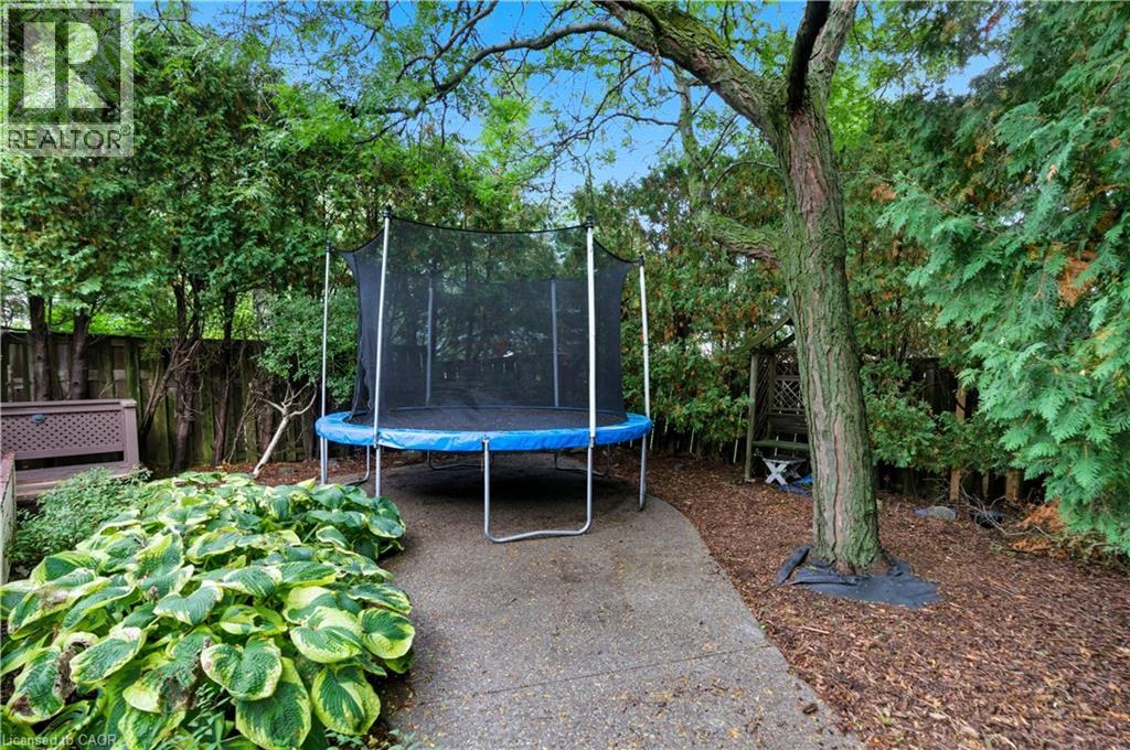 2425 Headon Forest Drive, Burlington, Ontario  L7M 3K7 - Photo 28 - 40749164