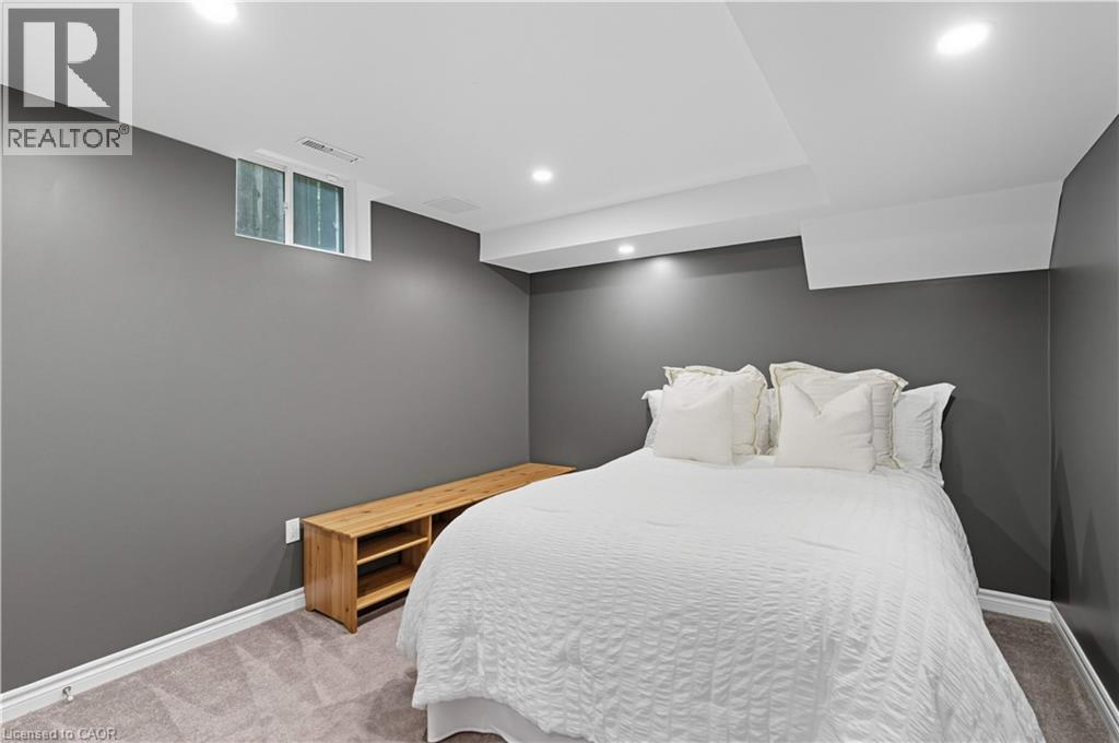 2425 Headon Forest Drive, Burlington, Ontario  L7M 3K7 - Photo 23 - 40749164