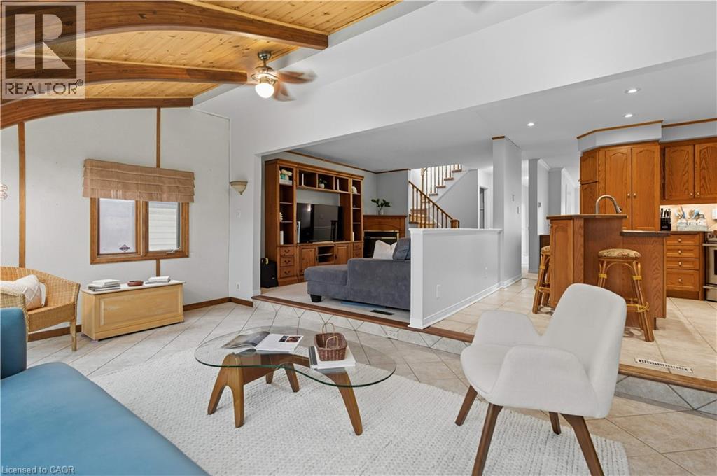 2425 Headon Forest Drive, Burlington, Ontario  L7M 3K7 - Photo 11 - 40749164