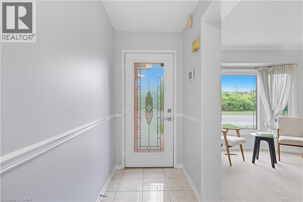 2425 Headon Forest Drive, Burlington, Ontario  L7M 3K7 - Photo 2 - 40749164