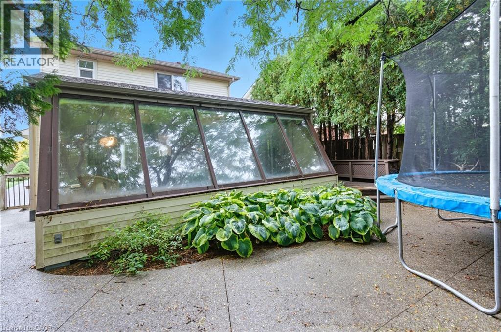 2425 Headon Forest Drive, Burlington, Ontario  L7M 3K7 - Photo 29 - 40749164