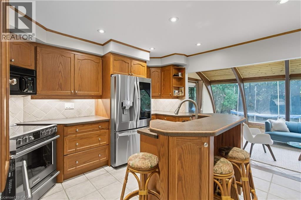 2425 Headon Forest Drive, Burlington, Ontario  L7M 3K7 - Photo 15 - 40749164