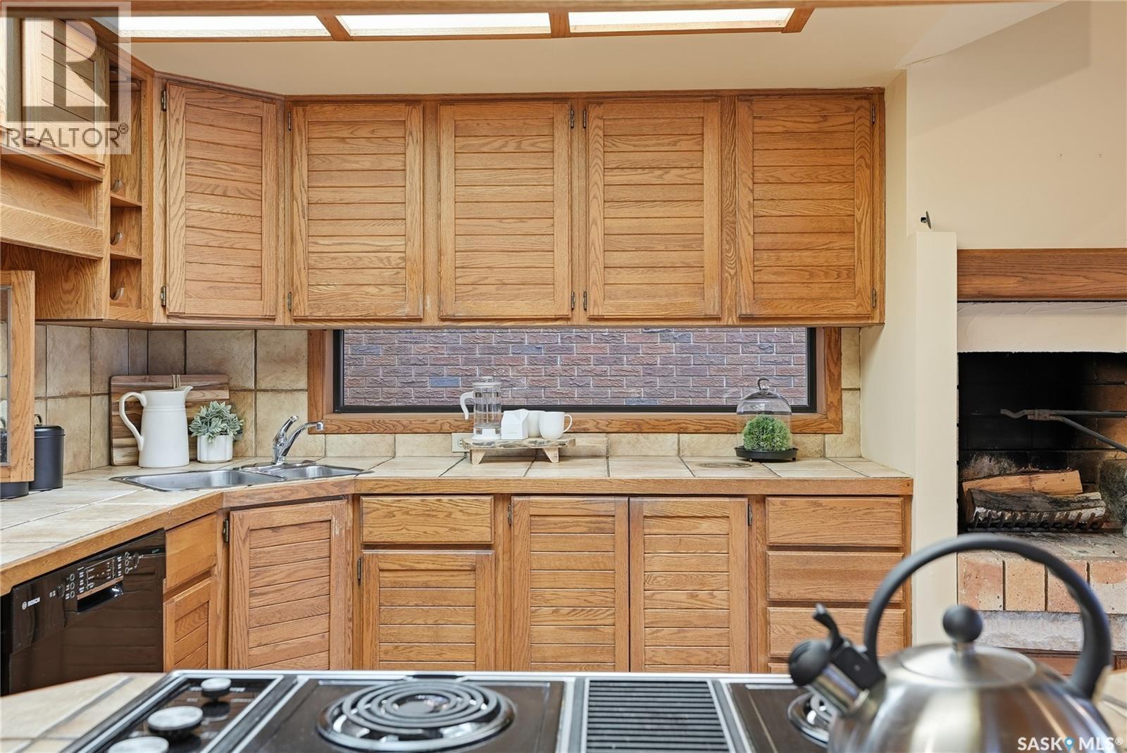 118 Lakeshore Terrace, Saskatoon, Saskatchewan  S7J 3X6 - Photo 14 - SK022130