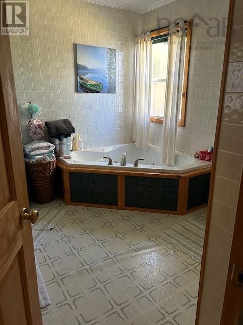 137 Brighton Road, Lockeport, Nova Scotia  B0T 1W0 - Photo 8 - 202525792