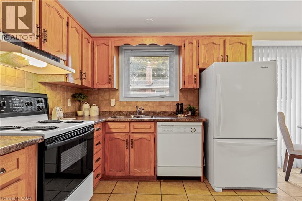 856 Chapleau Drive, Pickering, Ontario  L1W 1P4 - Photo 15 - 40781924