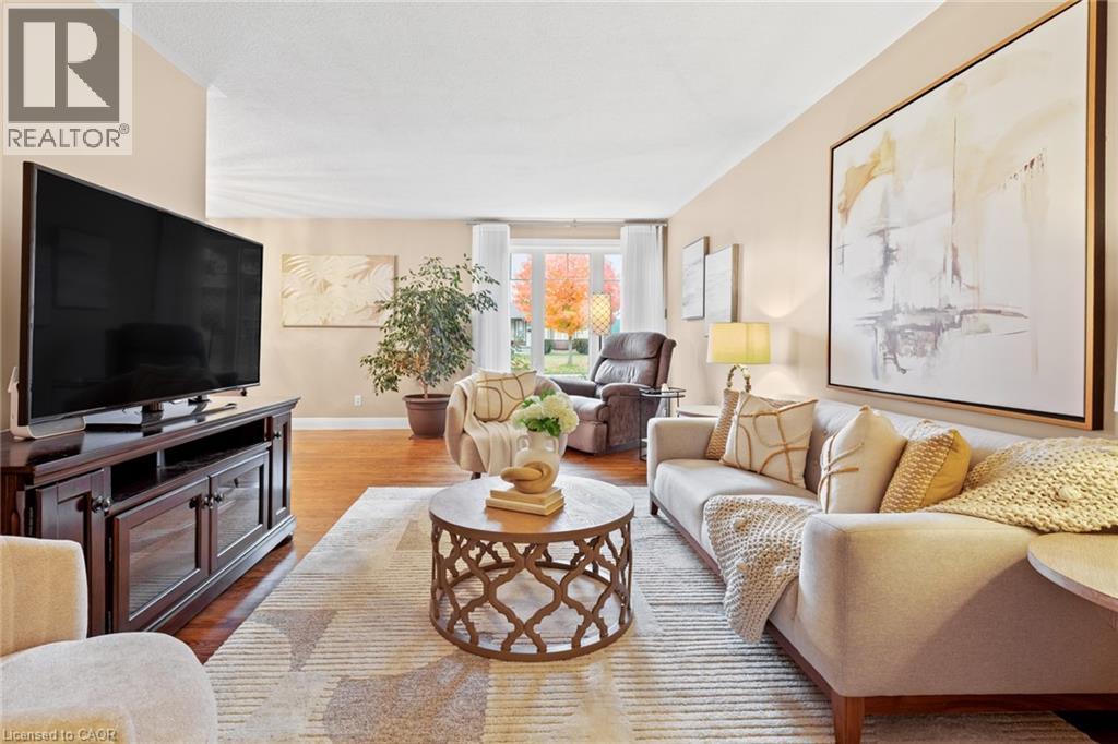 856 Chapleau Drive, Pickering, Ontario  L1W 1P4 - Photo 6 - 40781924