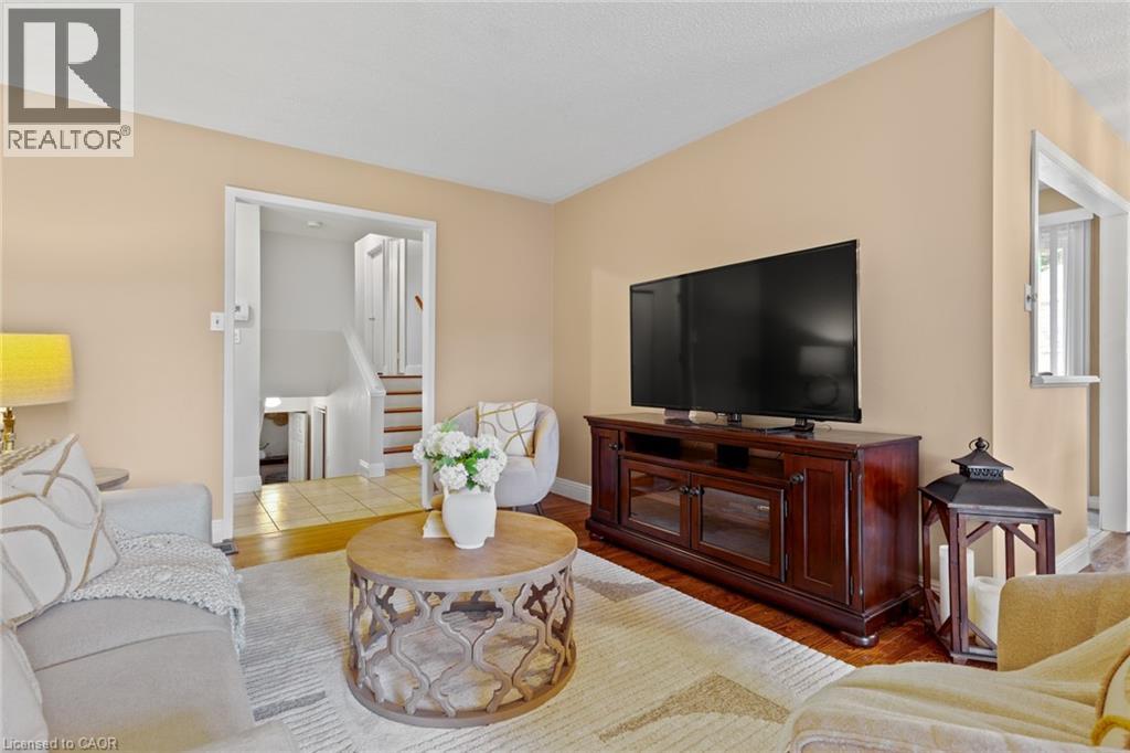 856 Chapleau Drive, Pickering, Ontario  L1W 1P4 - Photo 8 - 40781924