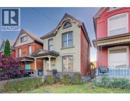 82 SIMCOE Street E, Hamilton, Ontario