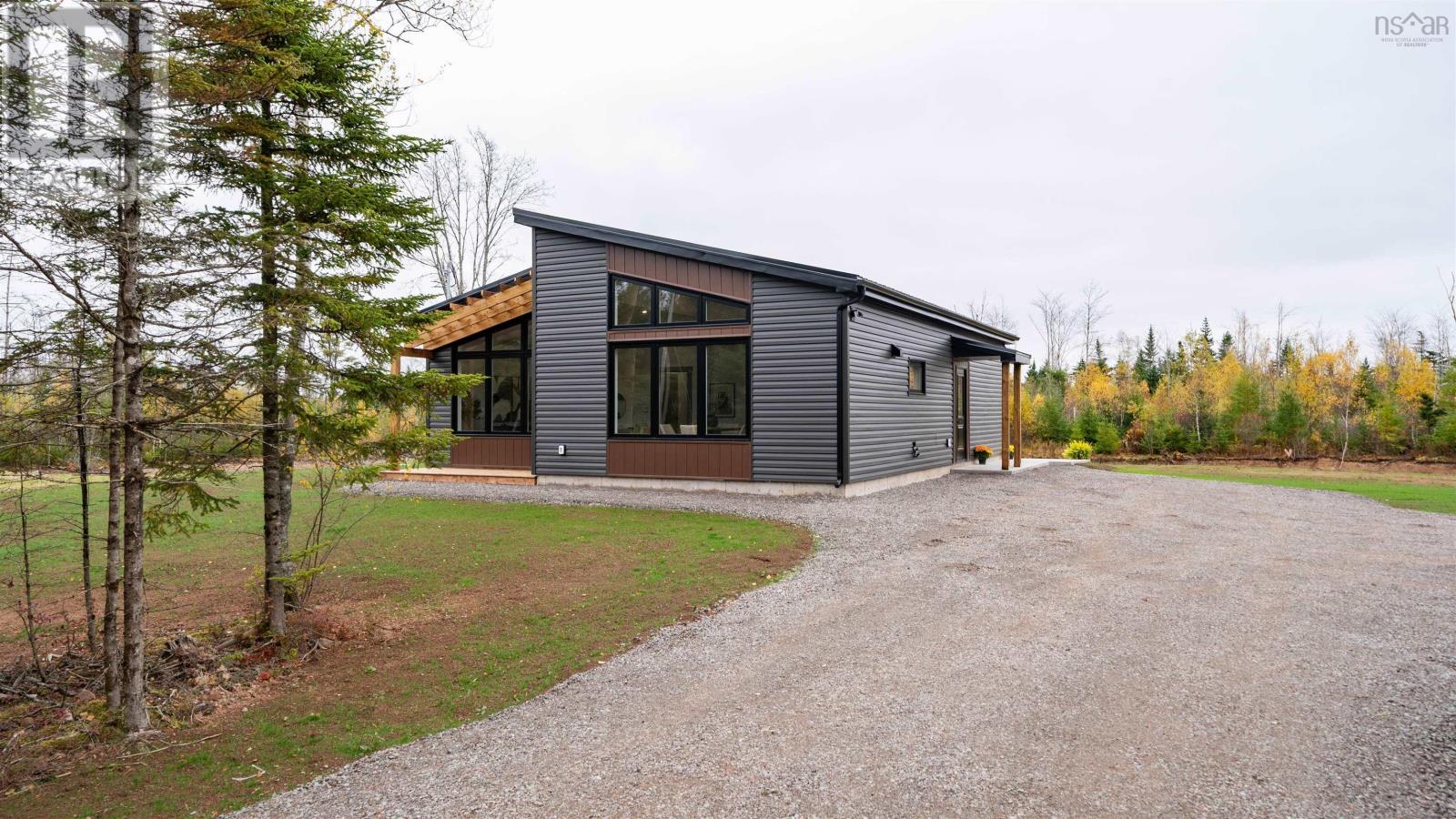 72 Chisholm Road, Onslow Mountain, Nova Scotia  B6L 6B5 - Photo 3 - 202526482