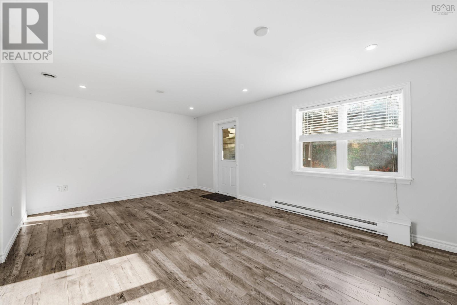 190 Transom Drive, Halifax, Nova Scotia  B3M 4T7 - Photo 27 - 202526558