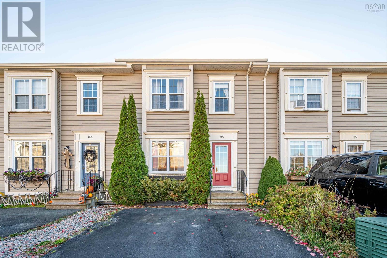 190 Transom Drive, Halifax, Nova Scotia  B3M 4T7 - Photo 1 - 202526558