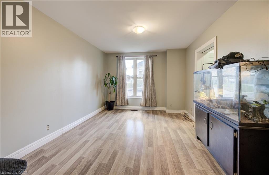 82 Simcoe Street E, Hamilton, Ontario  L8L 3N4 - Photo 4 - 40785069