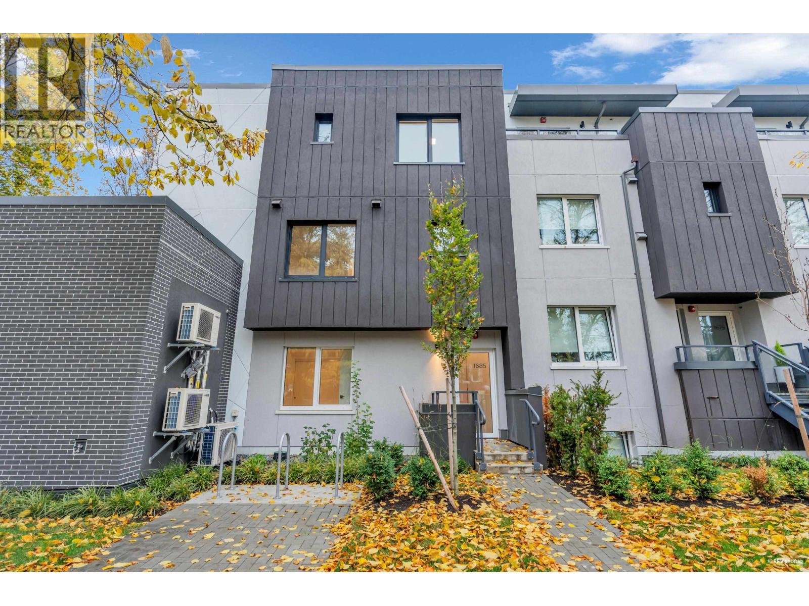 1685 Lakewood Drive, Vancouver, British Columbia  V5N 1B6 - Photo 33 - R3050026