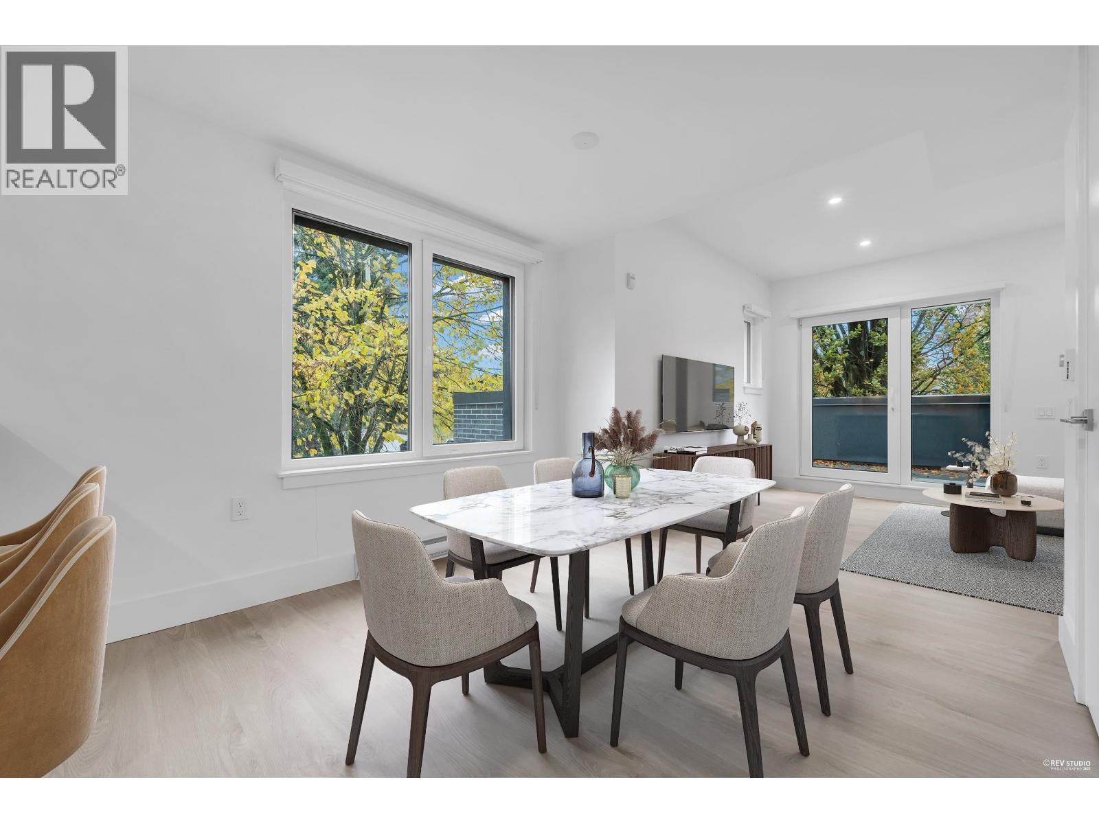 1685 Lakewood Drive, Vancouver, British Columbia  V5N 1B6 - Photo 2 - R3050026