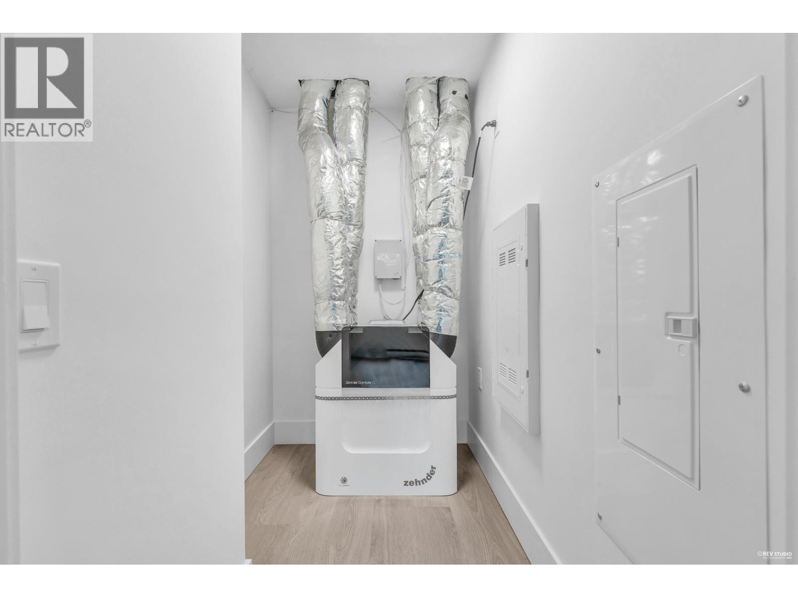 1685 Lakewood Drive, Vancouver, British Columbia  V5N 1B6 - Photo 13 - R3050026