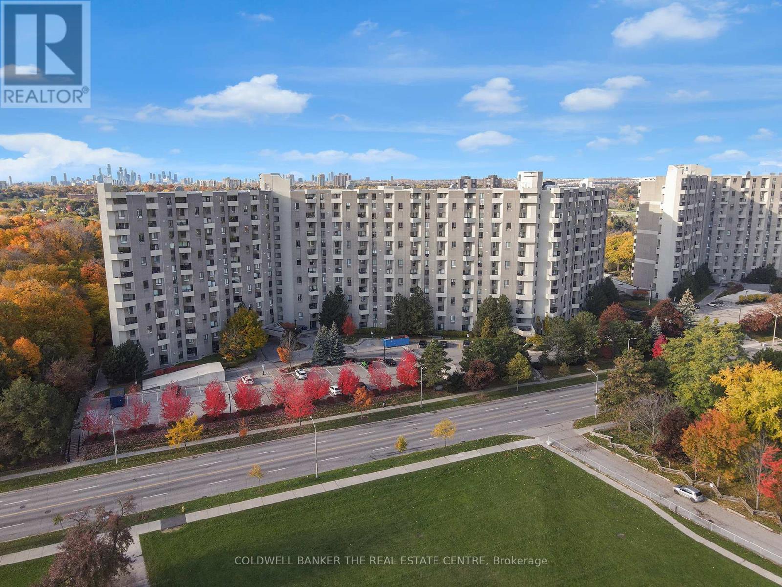 Unit E3 - 284 Mill Road, Toronto, Ontario M9C 4W6 - Photo 6 - W12480228