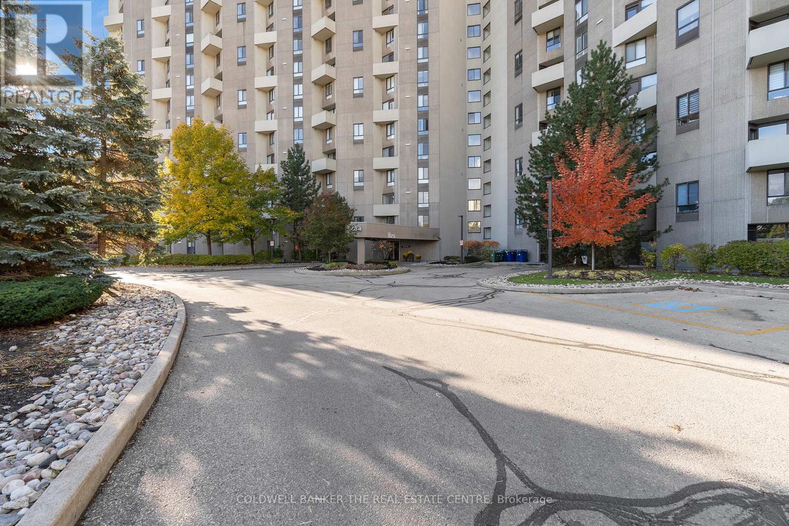 Unit E3 - 284 Mill Road, Toronto, Ontario M9C 4W6 - Photo 9 - W12480228