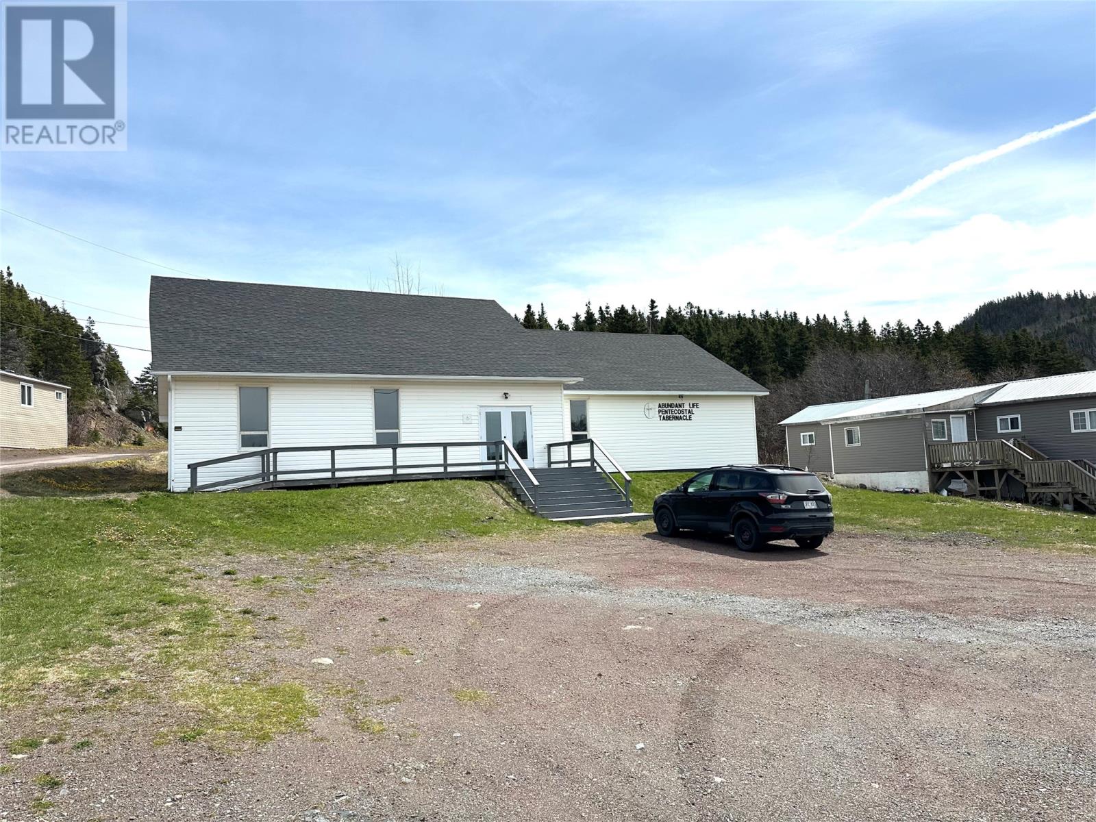 243 Main Street, Leading Tickles, Newfoundland & Labrador  A0H 1T0 - Photo 2 - 1292258