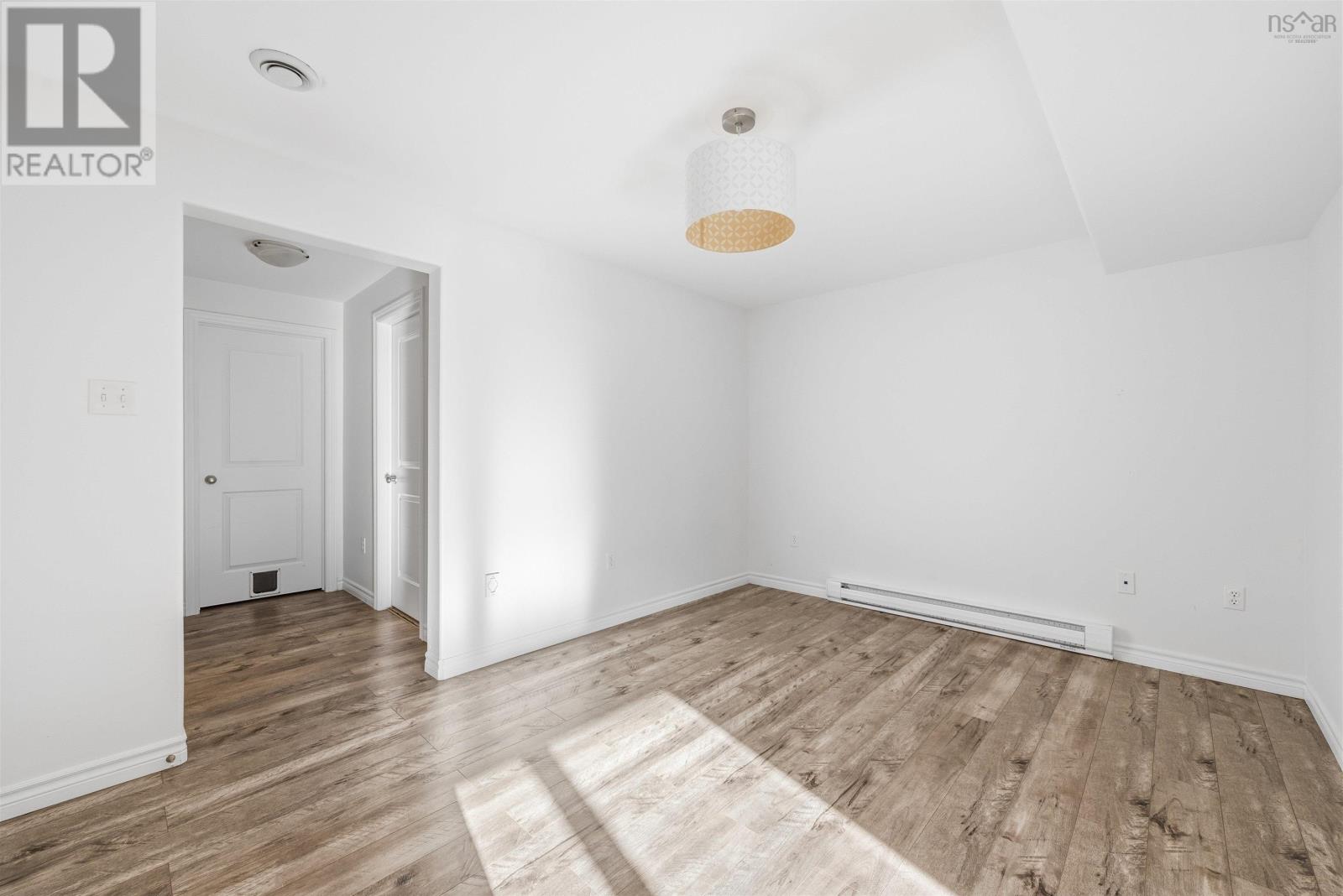 190 Transom Drive, Halifax, Nova Scotia  B3M 4T7 - Photo 30 - 202526558