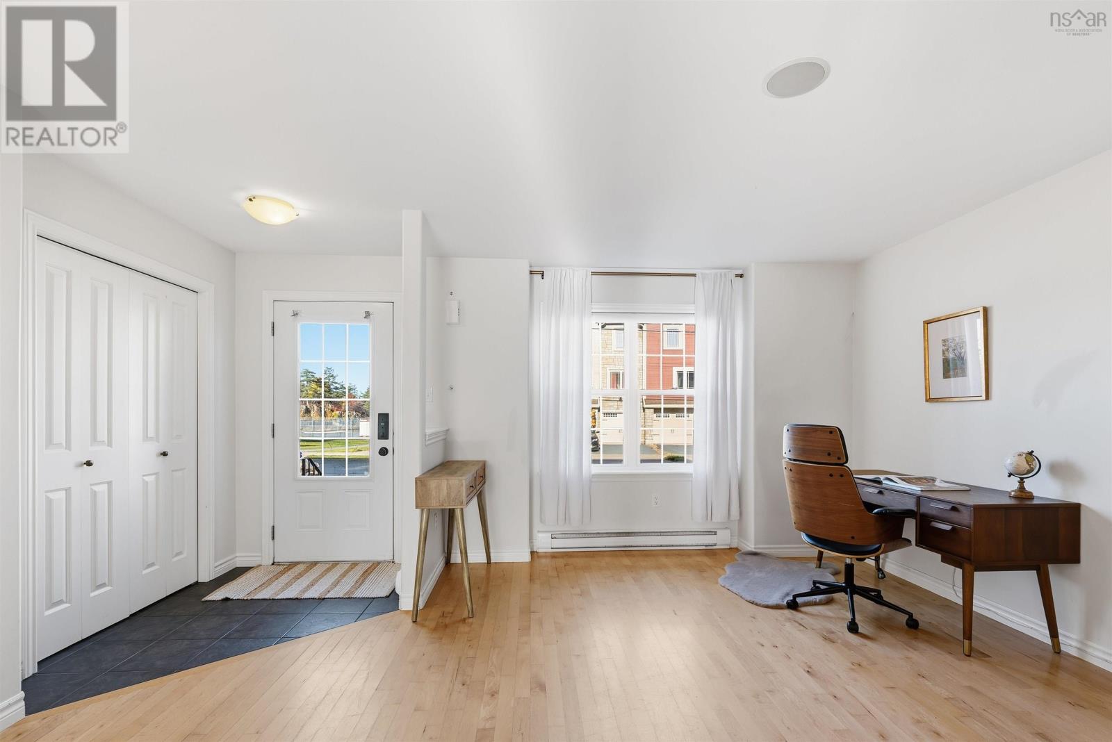 190 Transom Drive, Halifax, Nova Scotia  B3M 4T7 - Photo 4 - 202526558