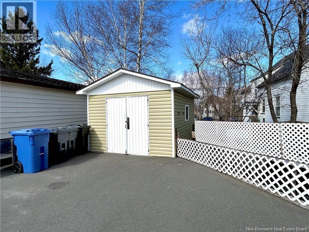 369 Water Street, Miramichi, New Brunswick  E1V 3G6 - Photo 3 - NB129628