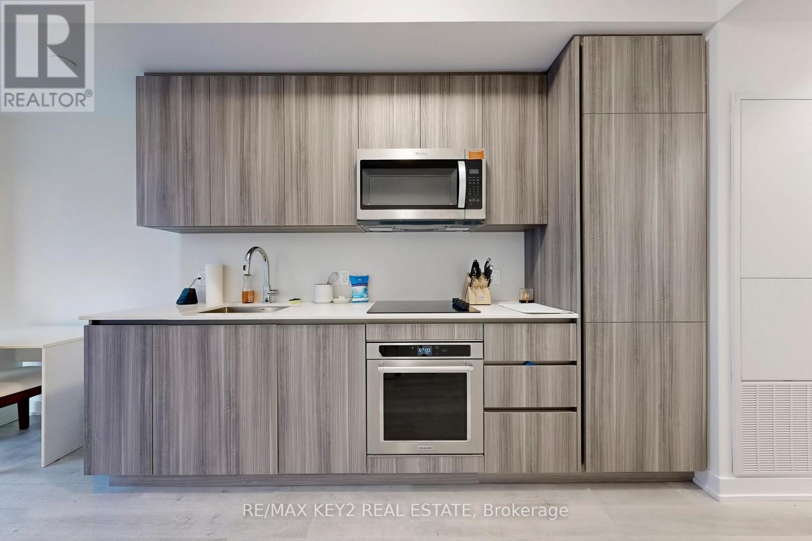 907 - 15 Richardson Street, Toronto, Ontario  M5A 0Y5 - Photo 10 - C12506468