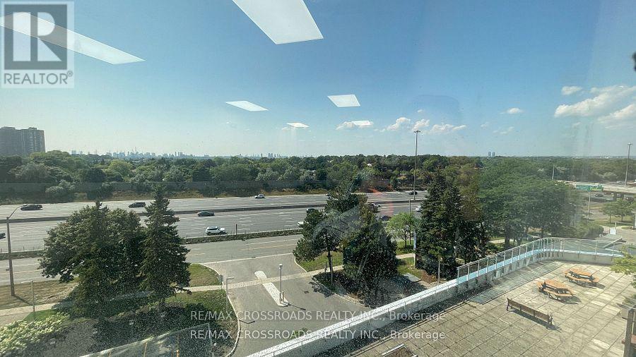 503 - 105 Gordon Baker Road, Toronto, Ontario  M2H 3P8 - Photo 5 - C12506476