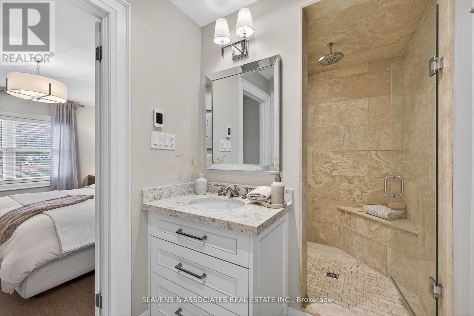 101 Bombay Avenue, Toronto, Ontario  M3H 1C1 - Photo 23 - C12506560