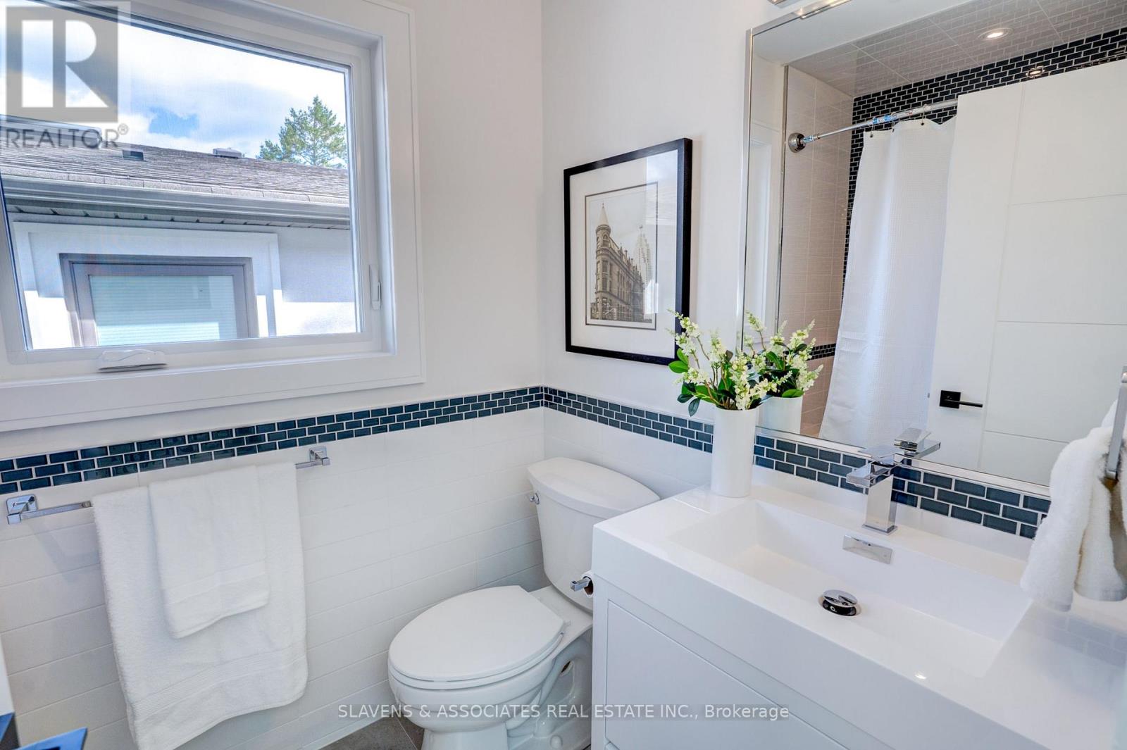 3d Linton Avenue, Toronto, Ontario  M1N 1W5 - Photo 37 - E12506542