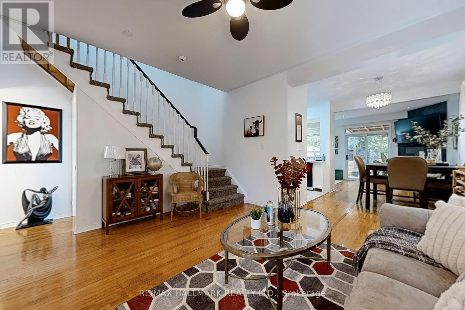 386 Strouds Lane, Pickering, Ontario  L1V 6X2 - Photo 11 - E12506600