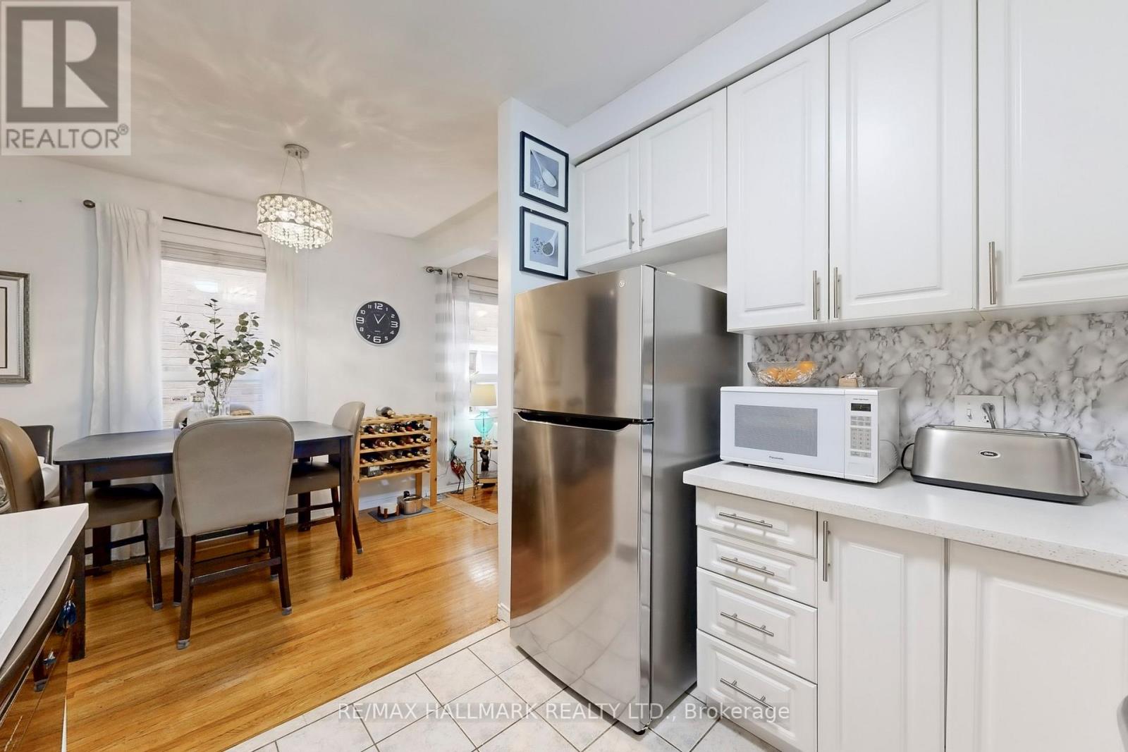 386 Strouds Lane, Pickering, Ontario  L1V 6X2 - Photo 16 - E12506600