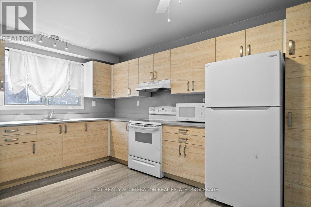 772 Ashwood Drive, Kingston (South Of Taylor-Kidd Blvd), Ontario  K7M 6W7 - Photo 10 - X12506840