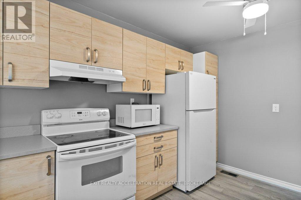 772 Ashwood Drive, Kingston (South Of Taylor-Kidd Blvd), Ontario  K7M 6W7 - Photo 13 - X12506840