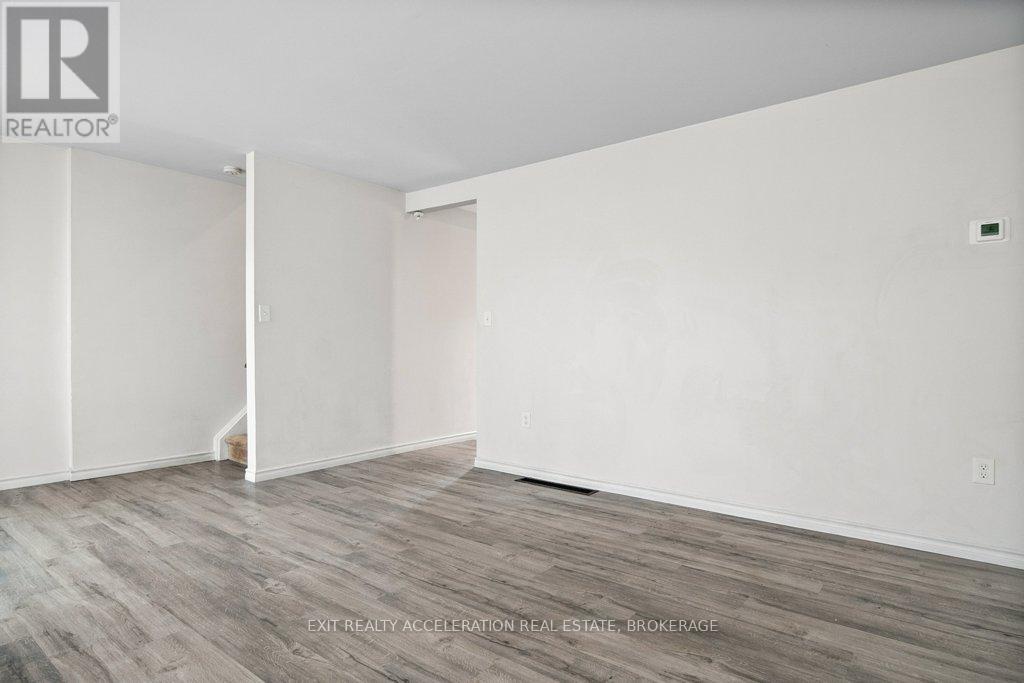 772 Ashwood Drive, Kingston (South Of Taylor-Kidd Blvd), Ontario  K7M 6W7 - Photo 17 - X12506840