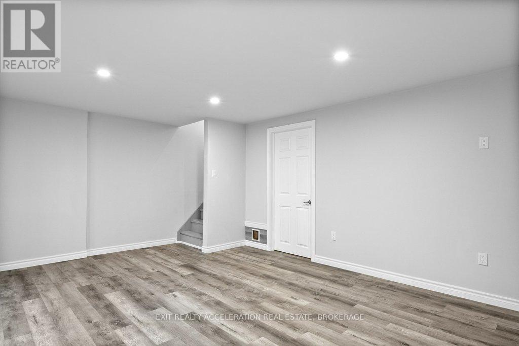 772 Ashwood Drive, Kingston (South Of Taylor-Kidd Blvd), Ontario  K7M 6W7 - Photo 31 - X12506840