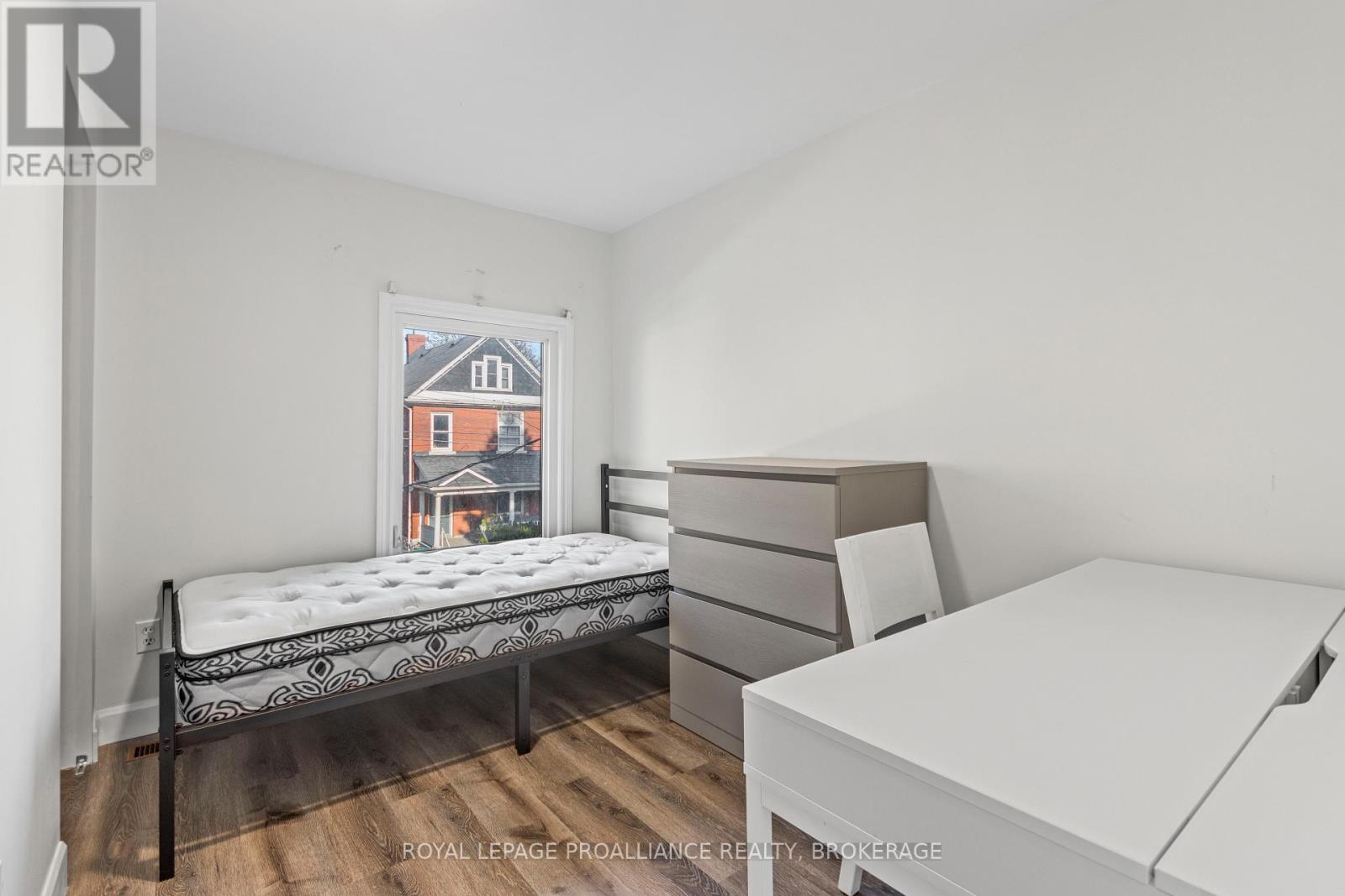 322 Collingwood Street, Kingston, Ontario  K7L 3Y2 - Photo 17 - X12506868