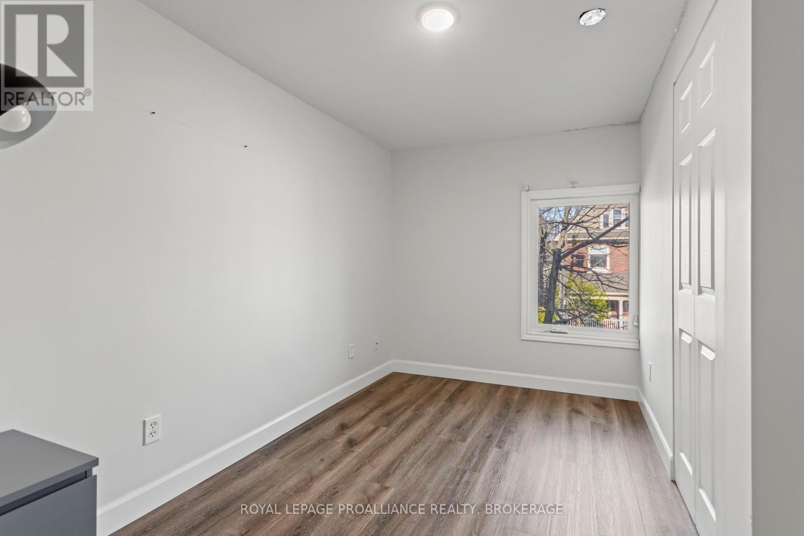 322 Collingwood Street, Kingston, Ontario  K7L 3Y2 - Photo 18 - X12506868