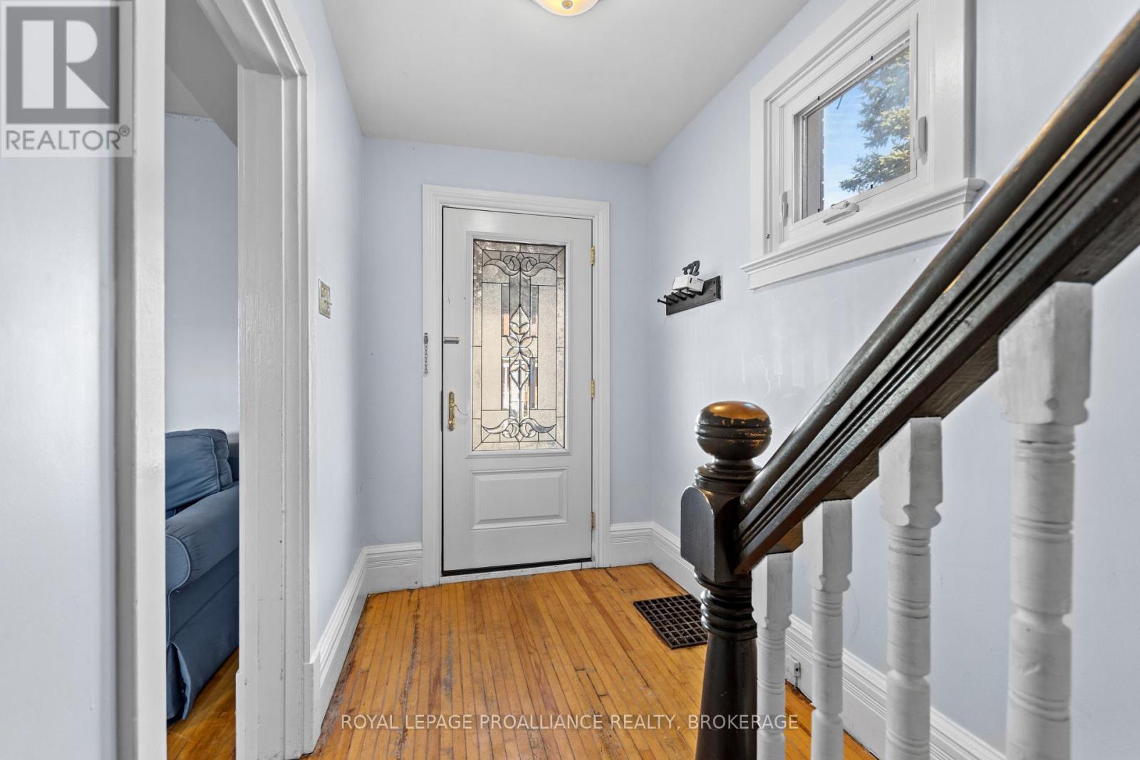 322 Collingwood Street, Kingston, Ontario  K7L 3Y2 - Photo 6 - X12506868