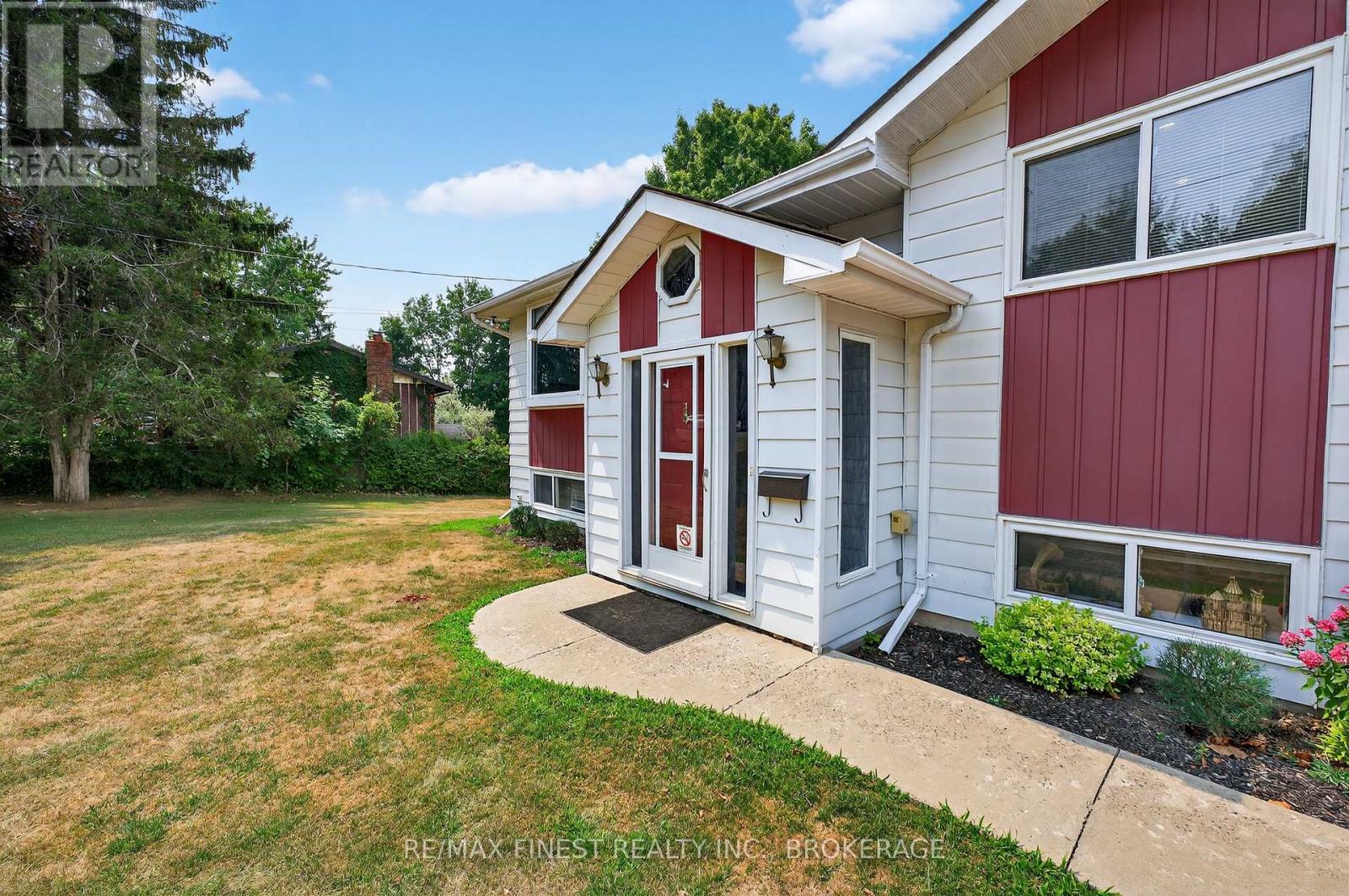 2 James Street, Greater Napanee (Greater Napanee), Ontario  K7R 3E8 - Photo 3 - X12506934