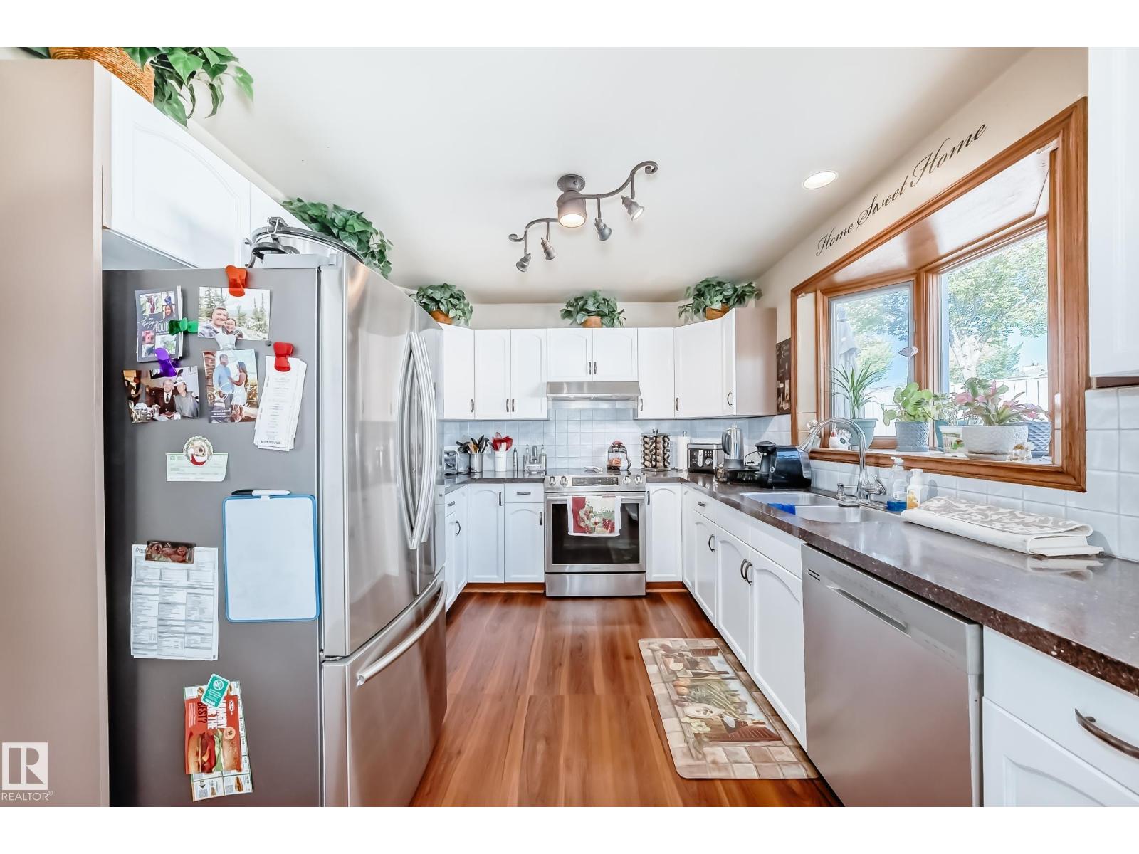 6210 152c Av Nw, Edmonton, Alberta  T5A 4W6 - Photo 18 - E4459144