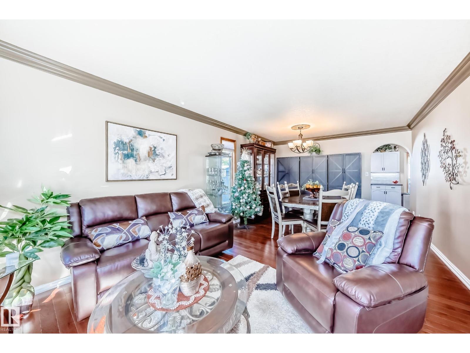 6210 152c Av Nw, Edmonton, Alberta  T5A 4W6 - Photo 12 - E4459144