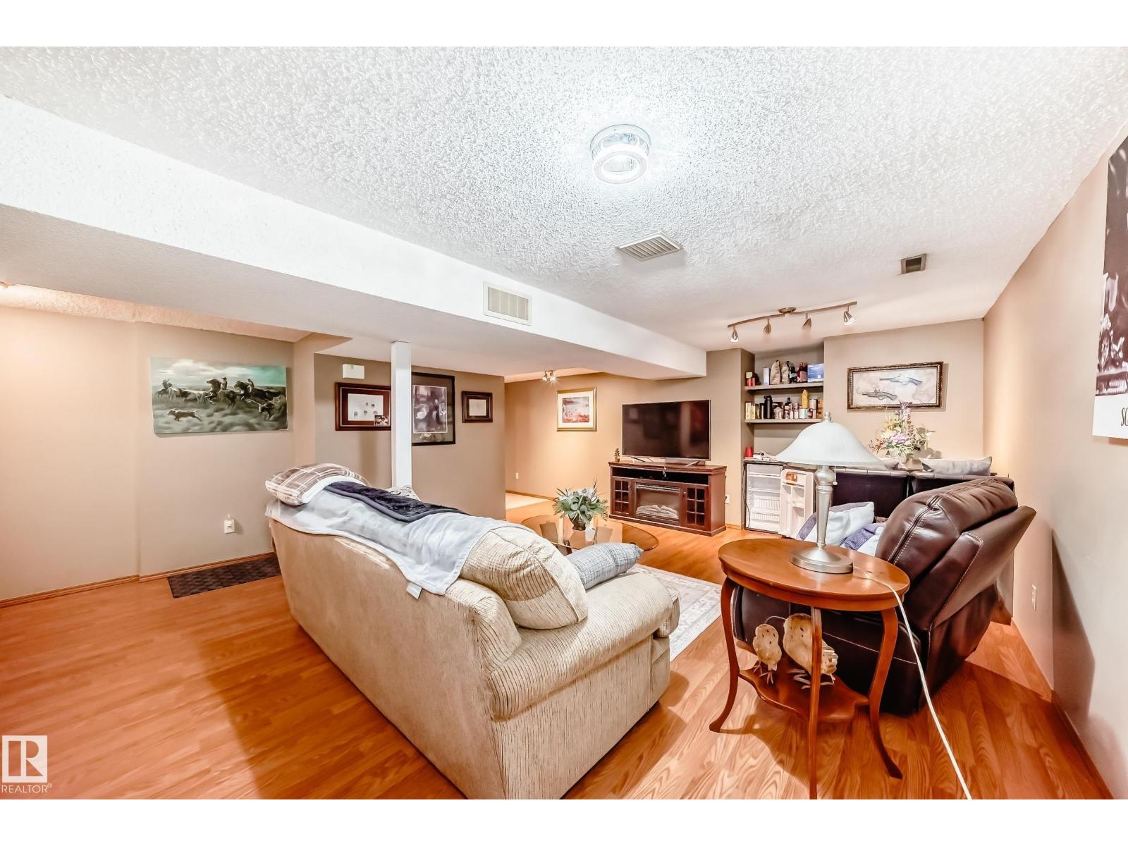 6210 152c Av Nw, Edmonton, Alberta  T5A 4W6 - Photo 42 - E4459144